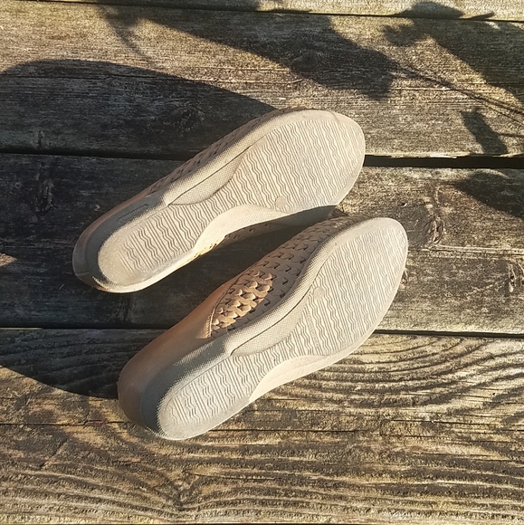 Woven Cuddlers - Picture 9 of 10